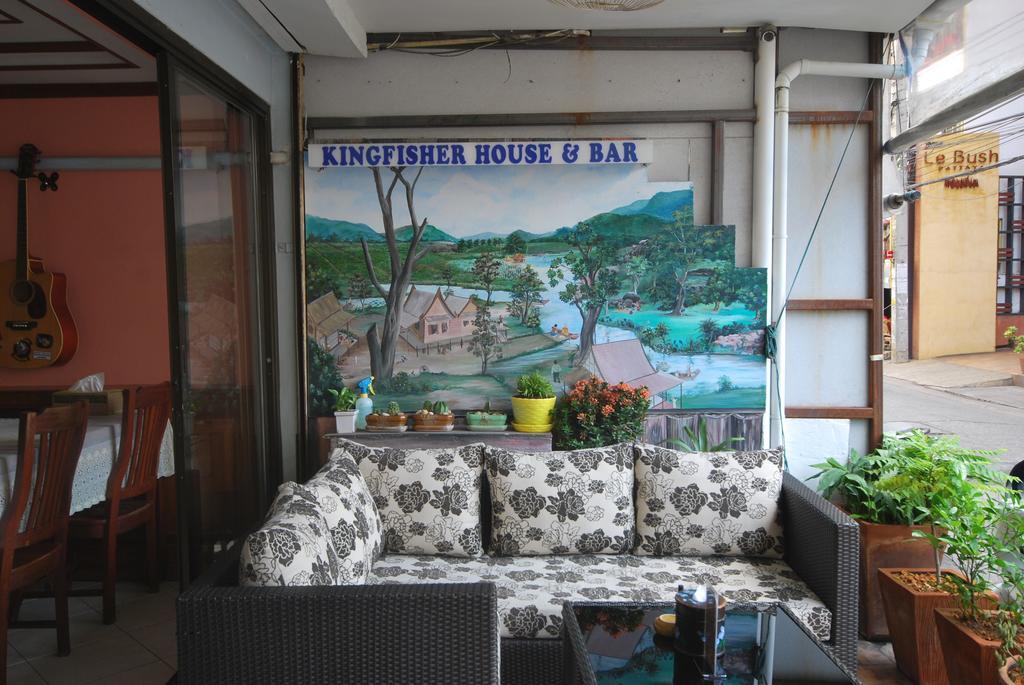 Kingfisher House & Bar Pattaya Extérieur photo